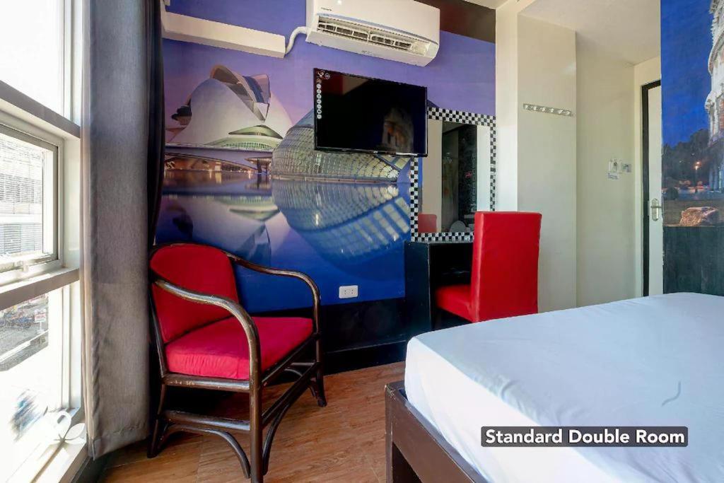 Sabel Travelers Inn Laoag Exterior photo